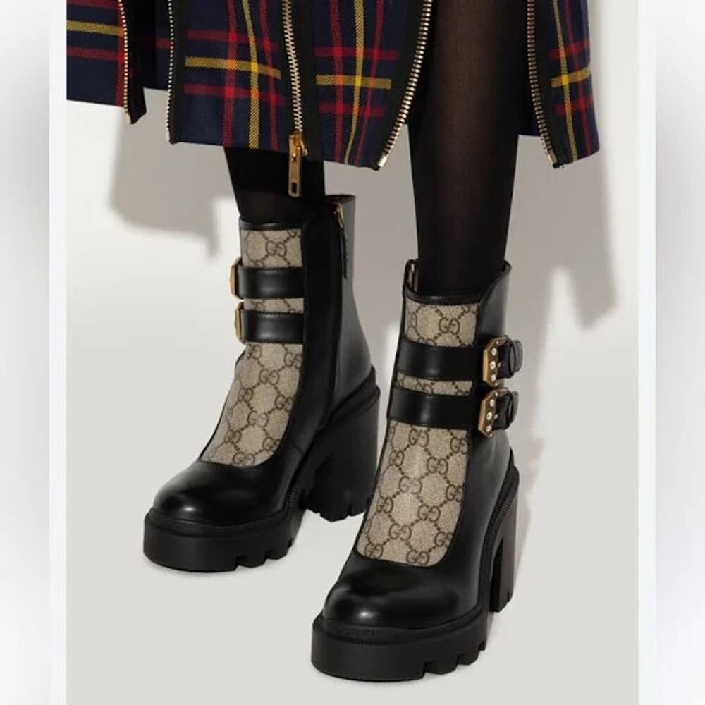 GUCCI SUPREME KENSINNGTON LEATHER LOGO MONOGRAM CRYSTALS BUCKLE SHORT BOOTS 39.5 - Picture 2 of 12
